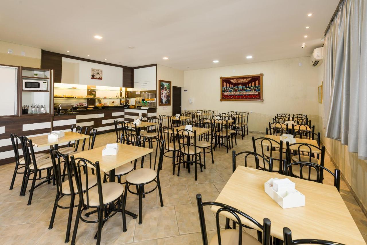 פנייה Hotel Brasil מראה חיצוני תמונה