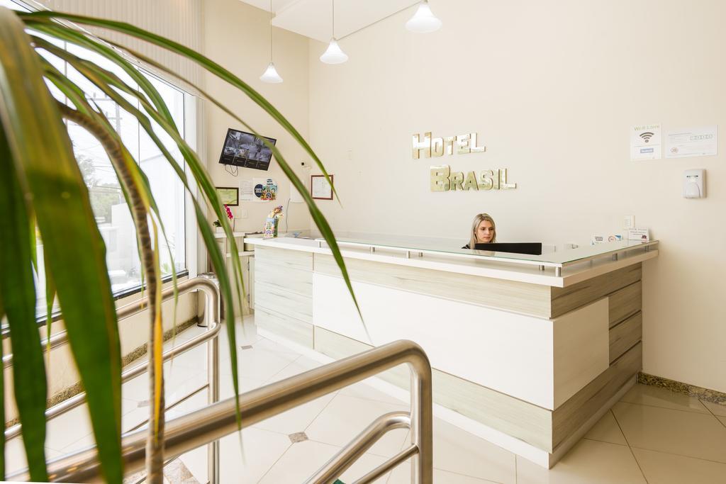 פנייה Hotel Brasil מראה חיצוני תמונה