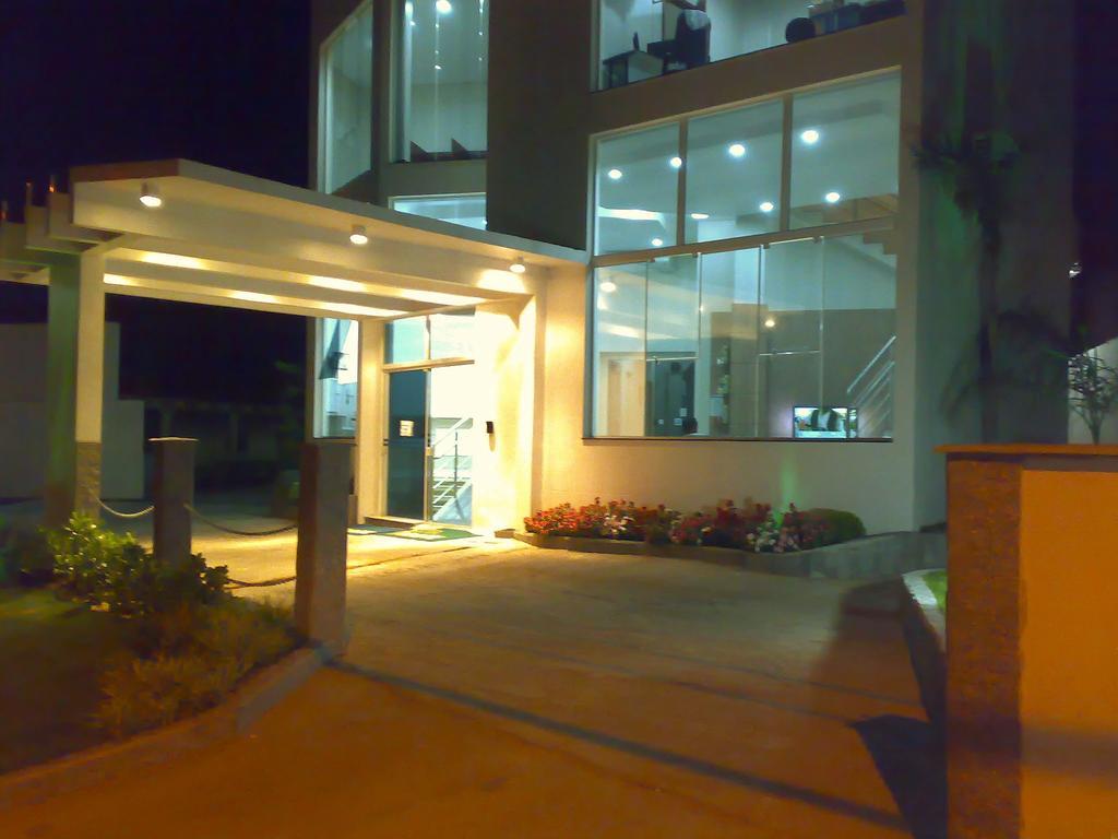פנייה Hotel Brasil מראה חיצוני תמונה