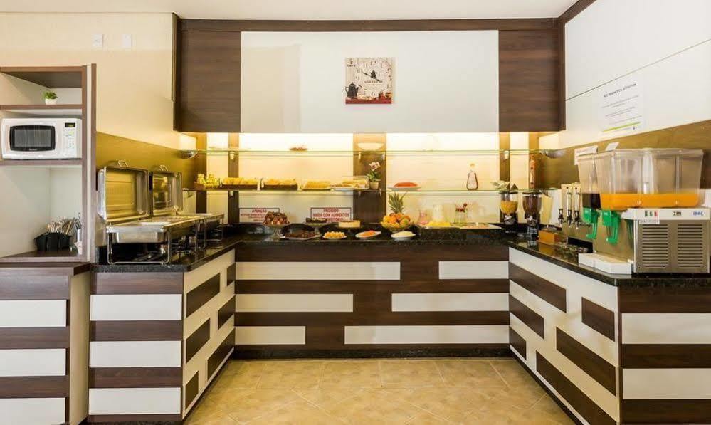 פנייה Hotel Brasil מראה חיצוני תמונה